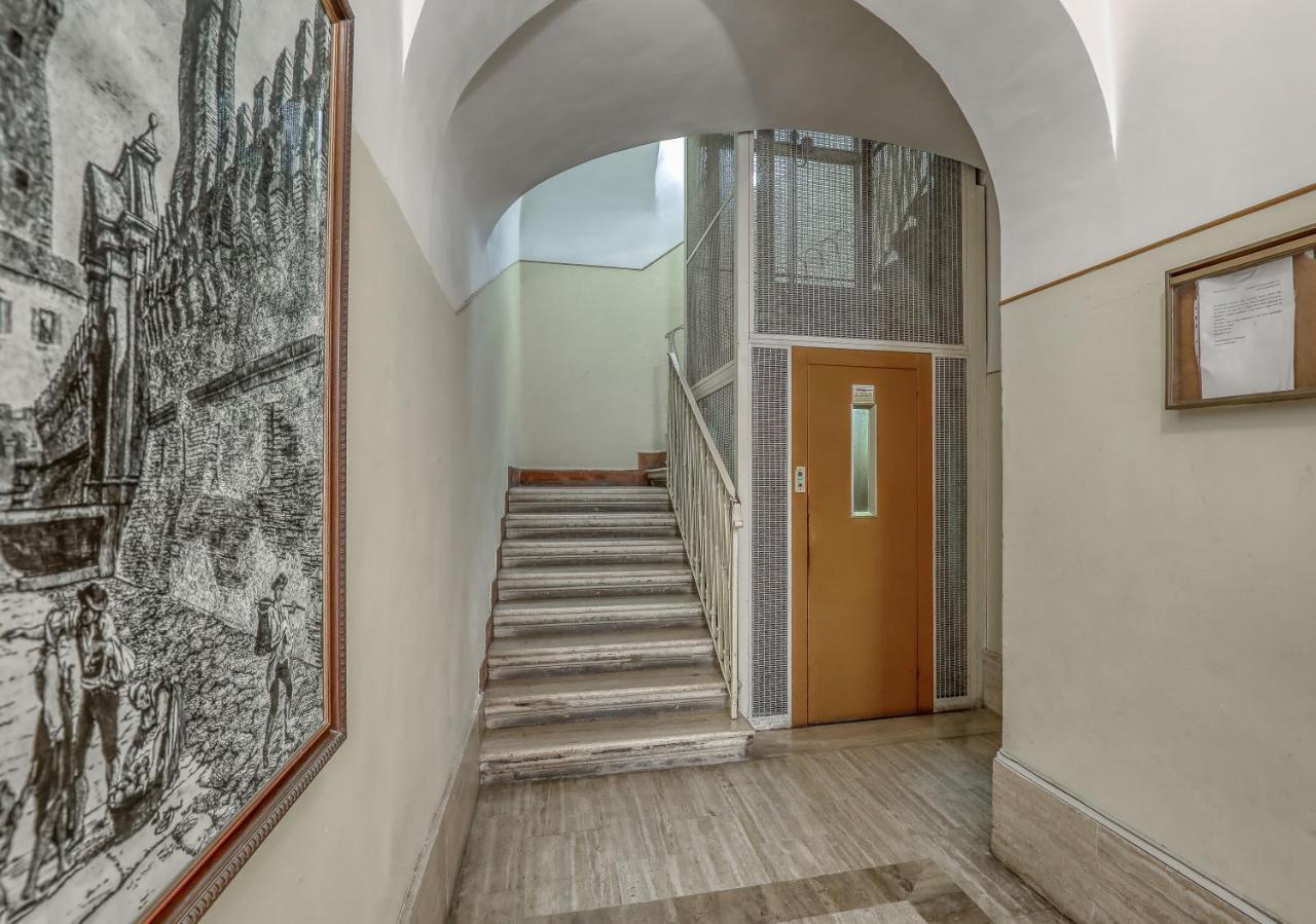Tourist Apartment Civitavecchia Exterior photo